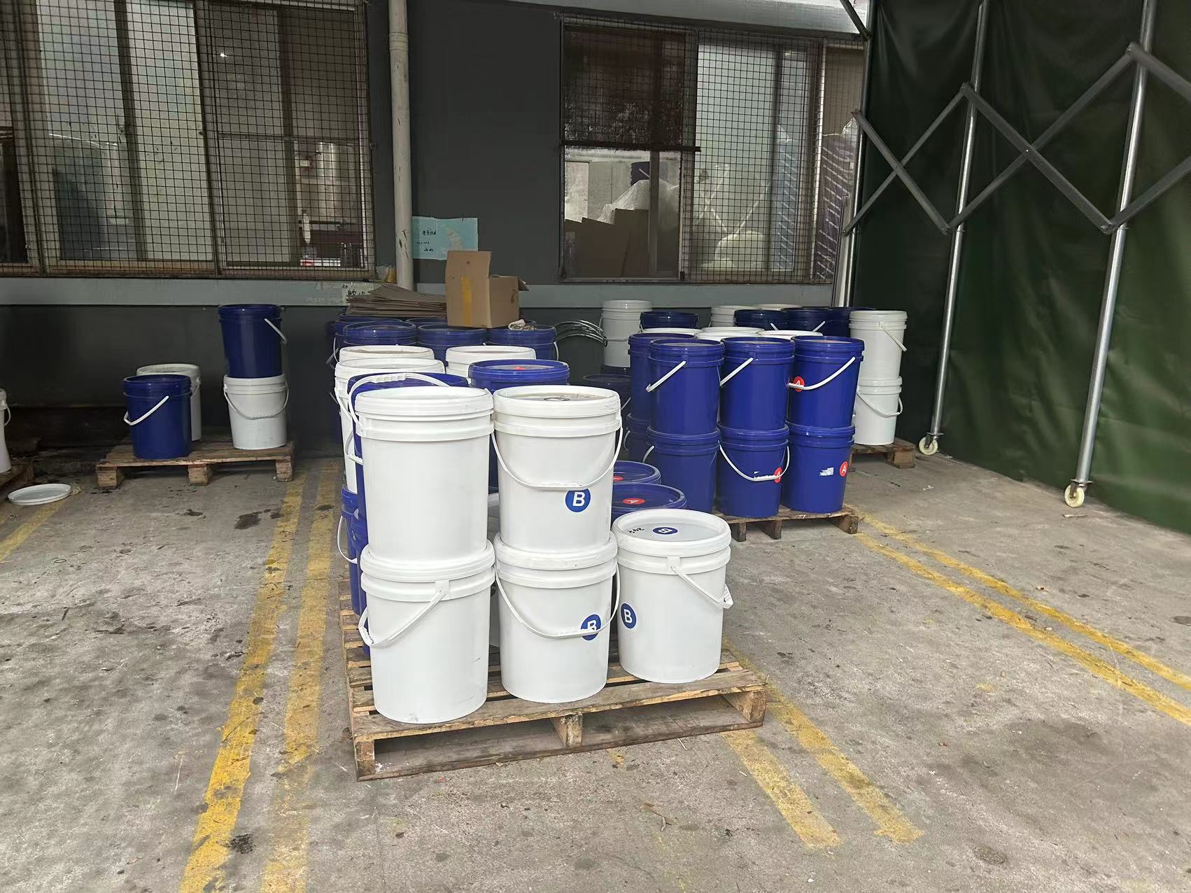 復(fù)合材料專用硅膠選擇有妙招，速來圍觀！